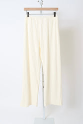 The Pointelle Simple Crop Pant - Creme