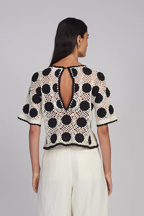 Amira Top - White / Black