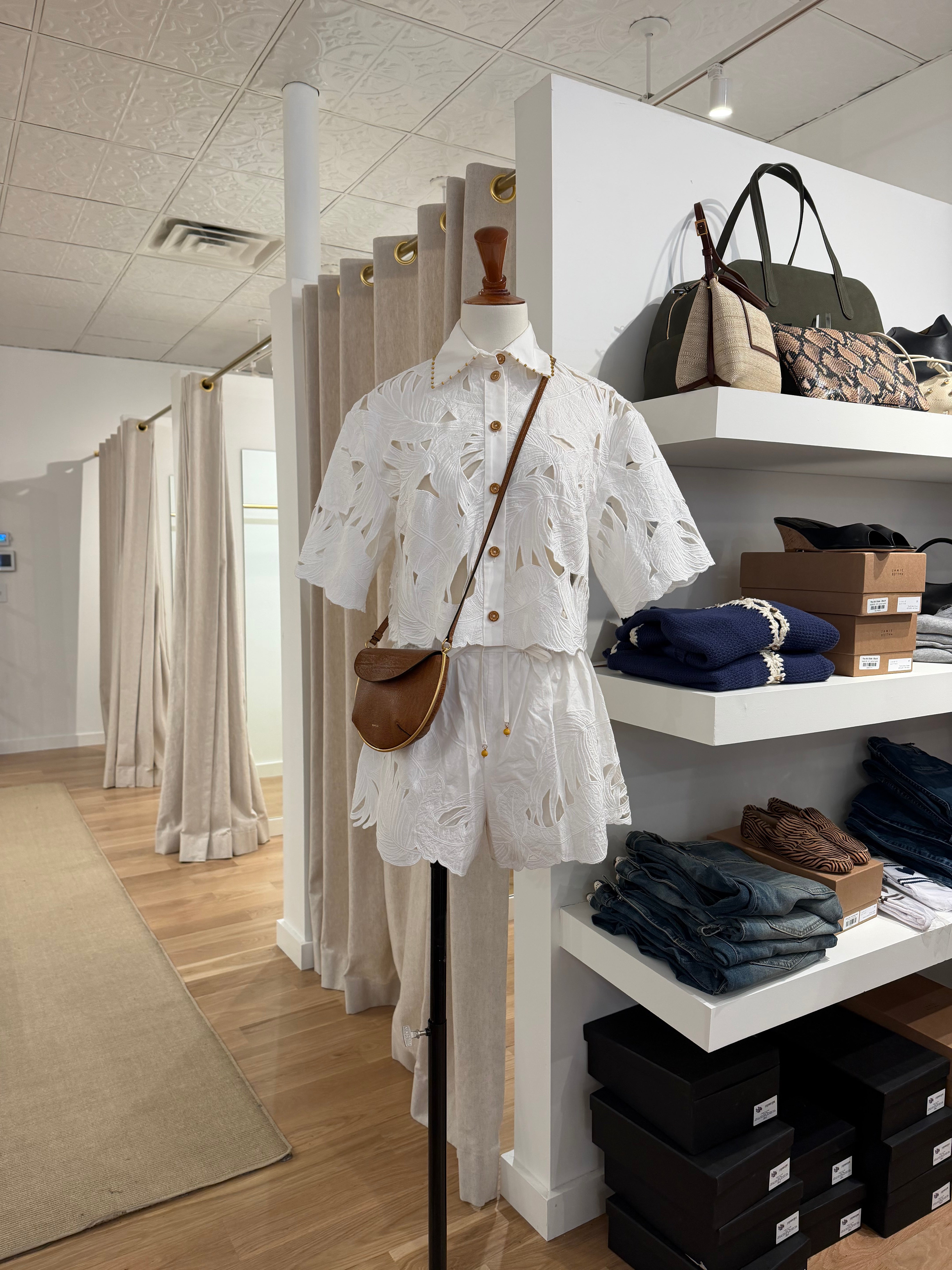 Mahon Embroidered Crop Shirt - Ivory
