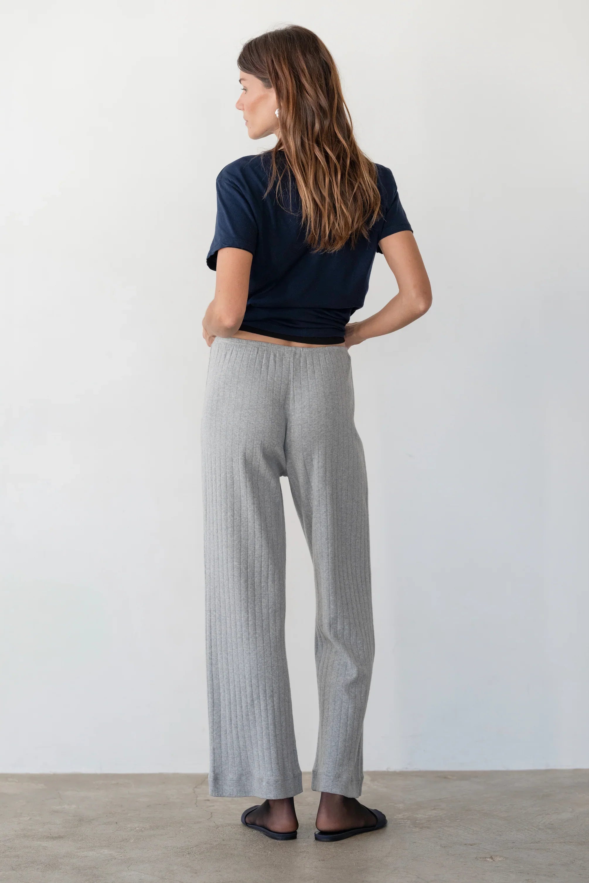 The Pointelle Simple Crop Pant - Heather Grey