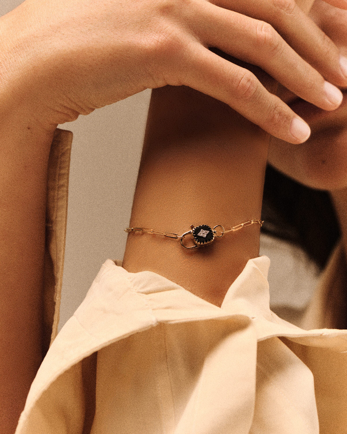 Ginger Bracelet - Noir and 9K Gold